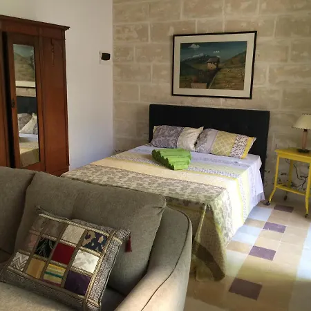 Three Cities & Loft Apartment *